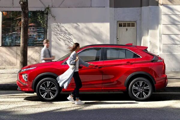 eclipse-cross-mitsubishi-2-1 copia