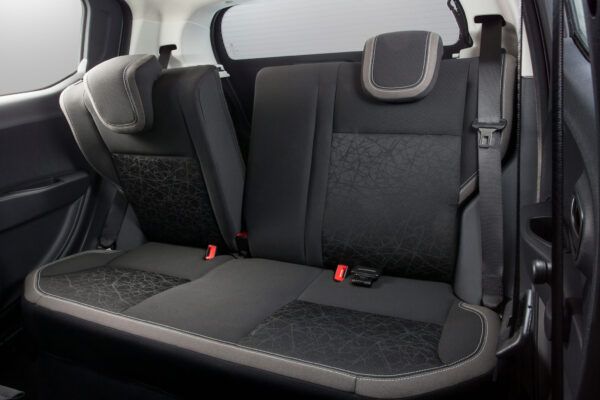 fiat-mobi-way-slider-asientos