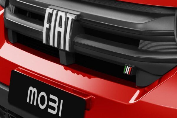 fiat_mobi_trekking_mascara