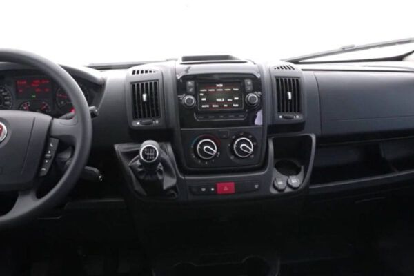 video-home-radio--1536x661