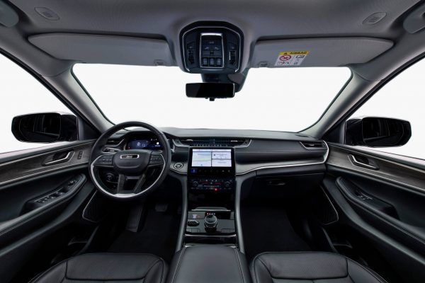 Jeep Grand Cherokee INT_1