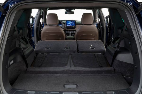 Jeep_Commander_Overland_flex_0039