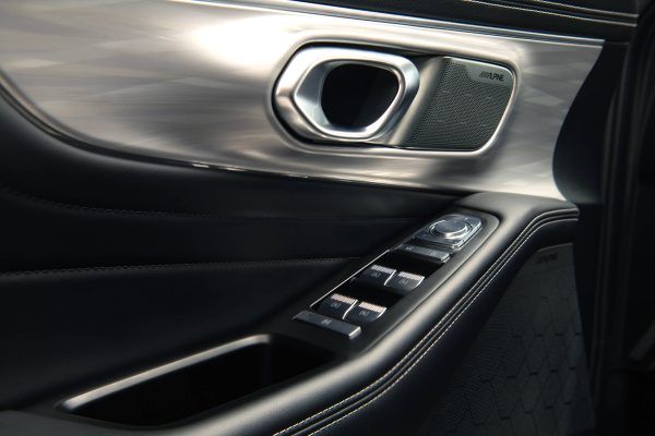 7_Interior