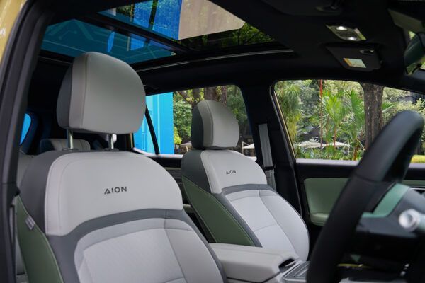 GAC-AION-Y-Plus-Interior-08