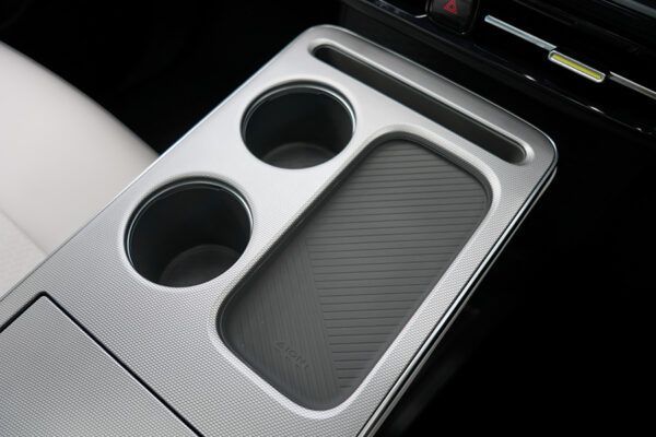 GAC-AION-Y-Plus-Wireless-Charger