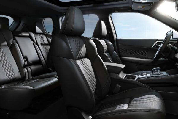 23MY_OE_LHD_MV_seat_semi-aniline_leather