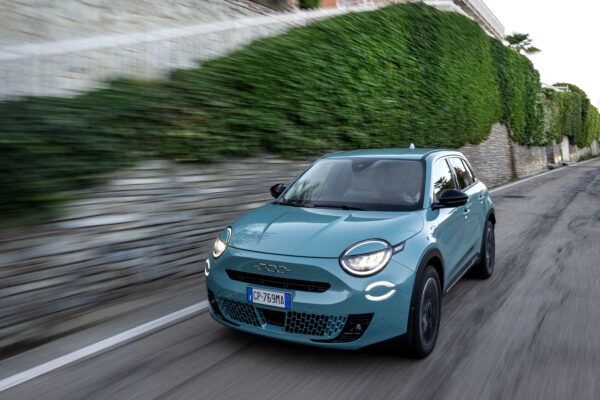 Fiat600e-1